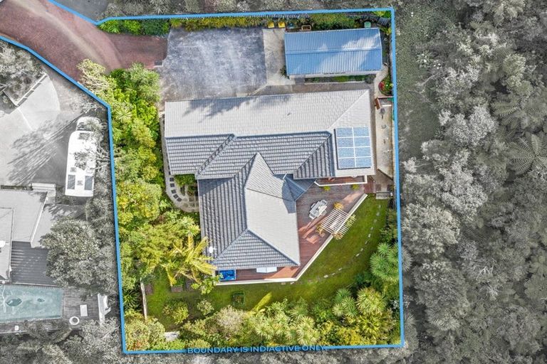 Photo of property in 15 Glenreagh Place, Torbay, Auckland, 0630