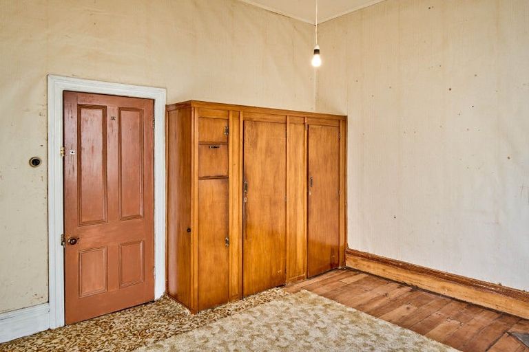 Photo of property in 36 Queen Street, Petone, Lower Hutt, 5012