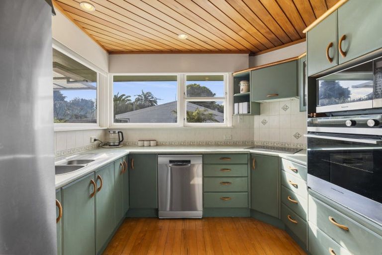 Photo of property in 261 Ngatai Road, Otumoetai, Tauranga, 3110