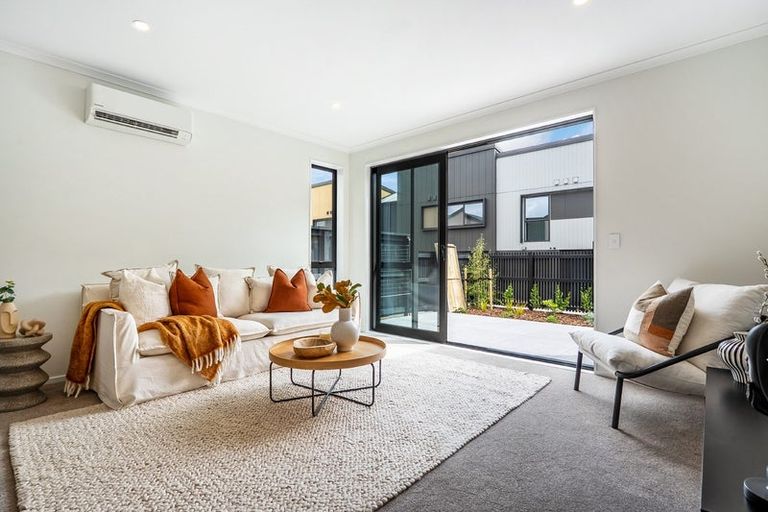Photo of property in 14 Waka Moana Drive, Hobsonville, 0616