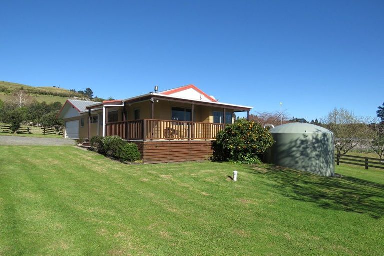 Photo of property in 662 Kaitemako Road, Welcome Bay, Tauranga, 3175