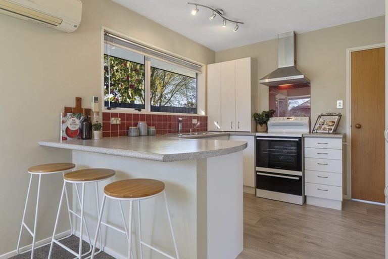 Photo of property in 6 Saint Pauls Place, Burwood, Christchurch, 8083