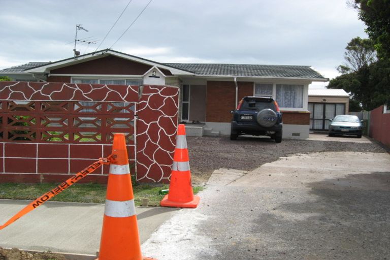 Photo of property in 4 Lynette Place, Mangere, Auckland, 2022