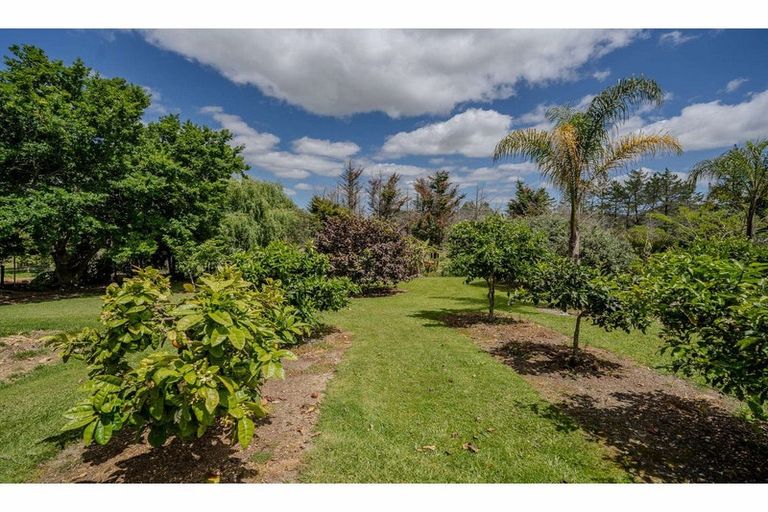 Photo of property in 250 Wakelin Road, Kerikeri, 0293