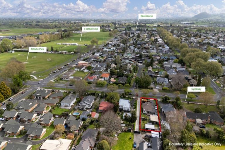 Photo of property in 13 Hamilton Road, Cambridge, 3434