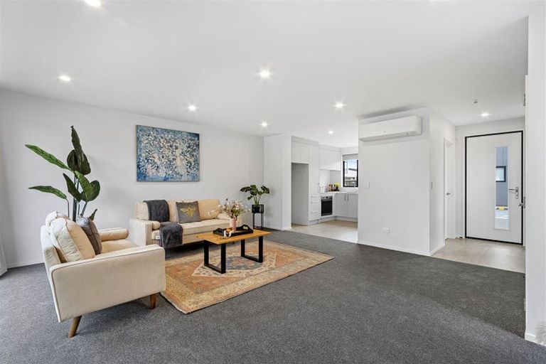 Photo of property in 62 Cleveland Street, Edgeware, Christchurch, 8013