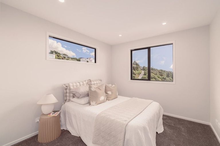 Photo of property in 307a Mount Pleasant Road, Mount Pleasant, Christchurch, 8081