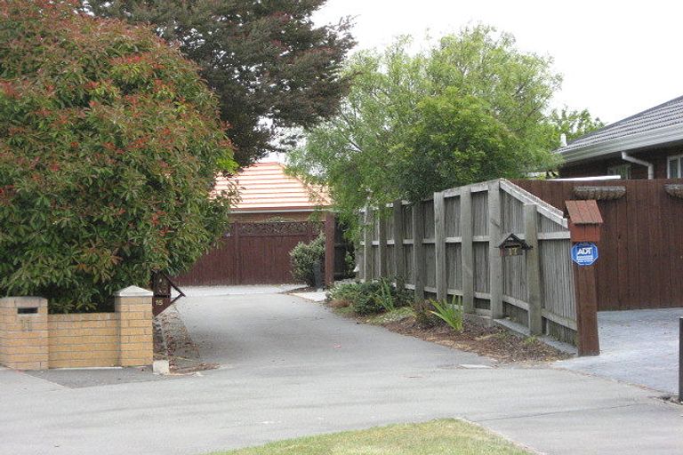 Photo of property in 15 Copperfield Close, Parklands, Christchurch, 8083