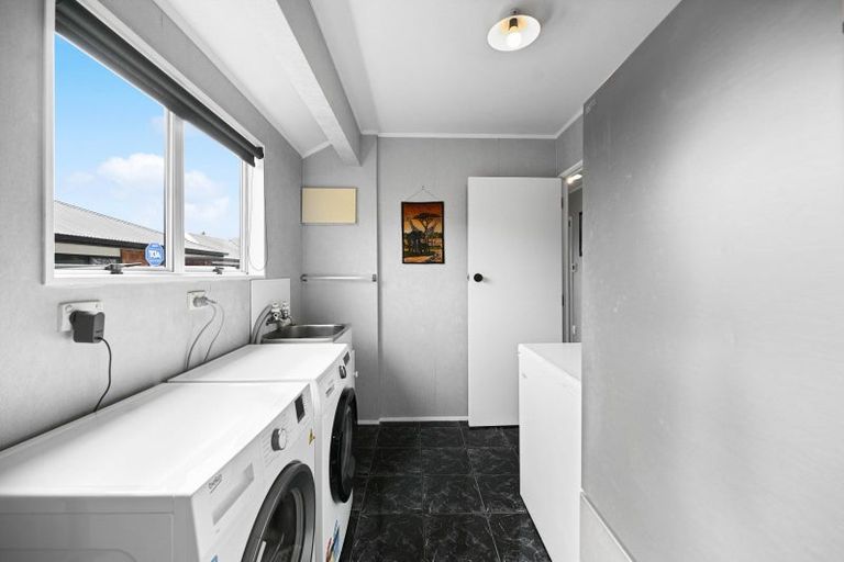 Photo of property in 113 Avalon Drive, Nawton, Hamilton, 3200
