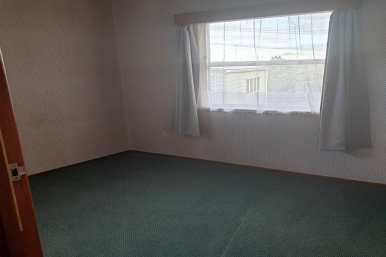 Photo of property in 10 Kaiwaka Road, Waiuku, 2123