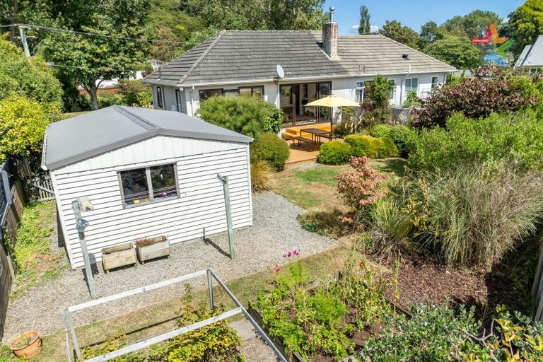 Photo of property in 225 Riverside Drive, Waterloo, Lower Hutt, 5011