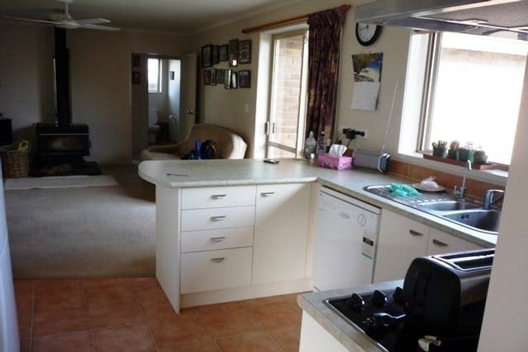 Photo of property in 31 Greig Place, Pukekohe, 2120