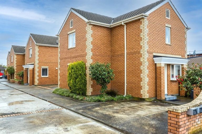 Photo of property in 12d George Street, Riccarton, Christchurch, 8041