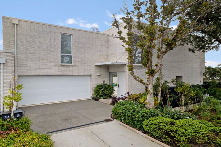 Photo of property in 20 Cameron Street, Takapuna, Auckland, 0622