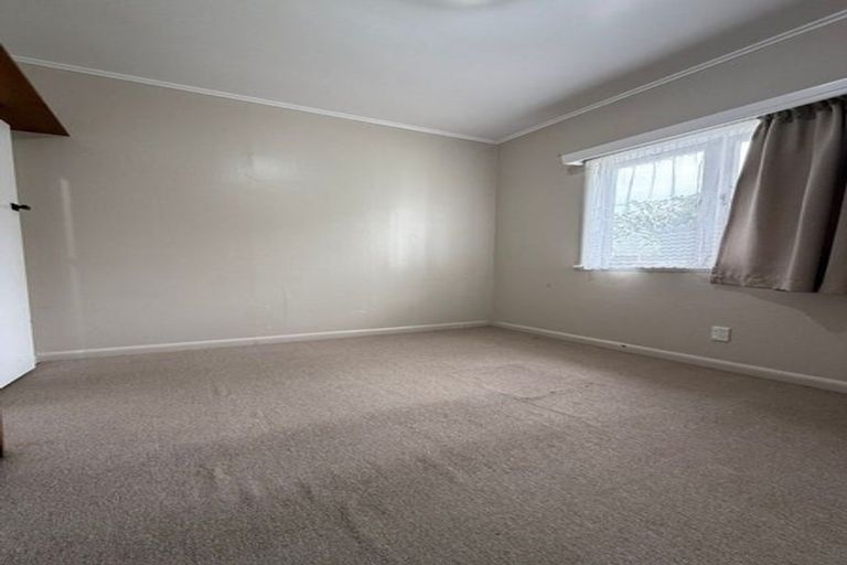 Photo of property in 1-2/144 Kolmar Road, Papatoetoe, Auckland, 2025