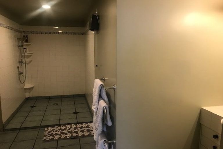 Photo of property in Apparel House, 215u1 Victoria Street, Te Aro, Wellington, 6011