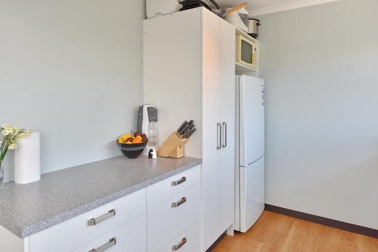 Photo of property in 12 Rutherford Street, Woolston, Christchurch, 8023