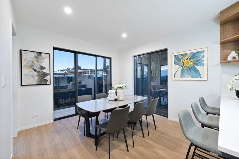 Photo of property in 28d Dellwood Avenue, Henderson, Auckland, 0612