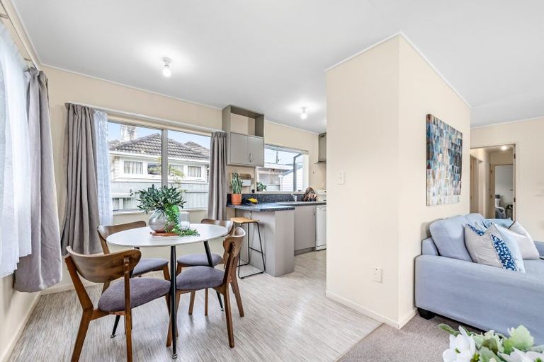 Photo of property in 2 Guiness Street, Avalon, Lower Hutt, 5011