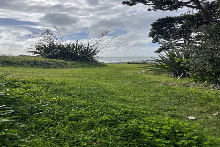 Photo of property in 54 Powells Road, Cable Bay, 0420