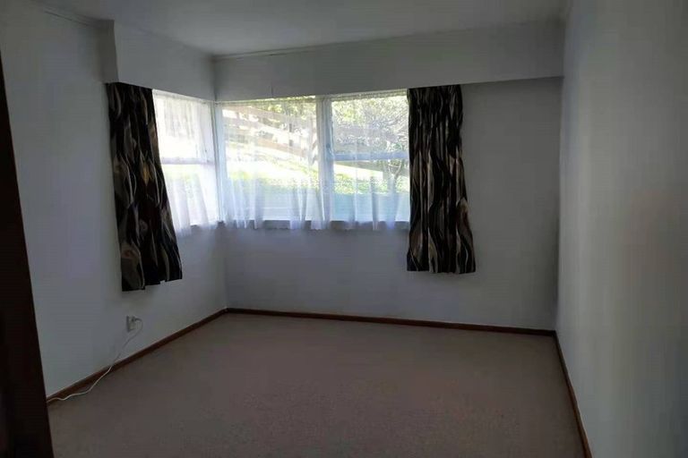 Photo of property in 29 Downing Street, Glenfield, Auckland, 0629