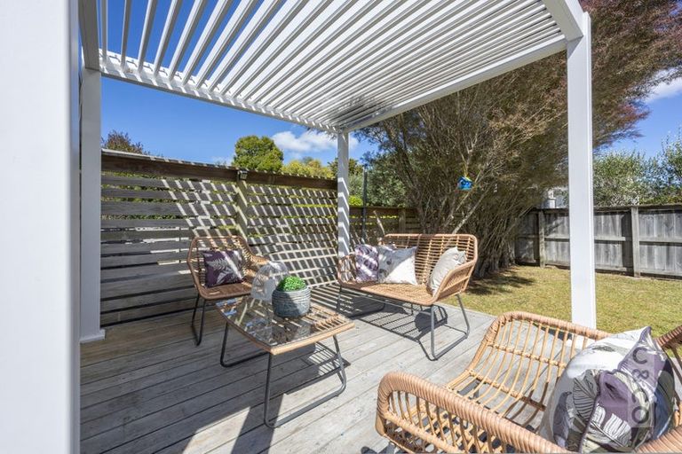 Photo of property in 23 Kaipara Portage Road, Riverhead, 0820