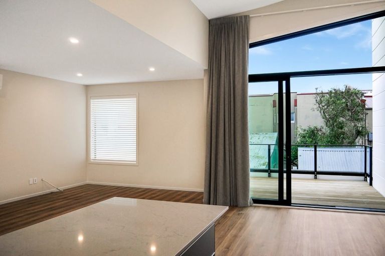 Photo of property in 4/39 Nelson Street, Petone, Lower Hutt, 5012