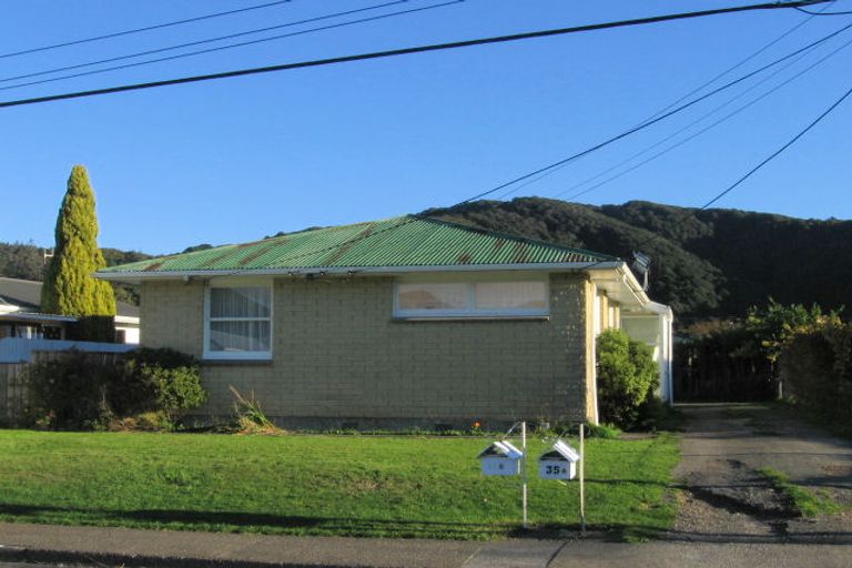 Photo of property in 35a Konini Street, Wainuiomata, Lower Hutt, 5014