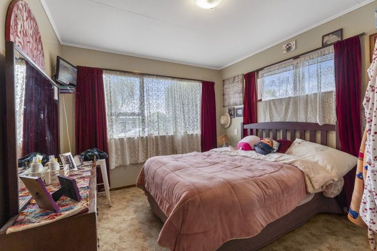 Photo of property in 18 Bell Street, Otaki, 5512