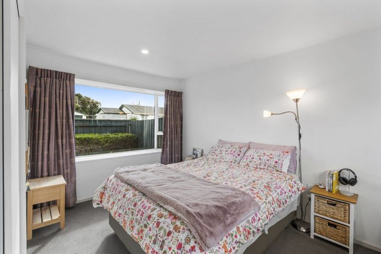 Photo of property in 142 Petrie Street, Richmond, Christchurch, 8013