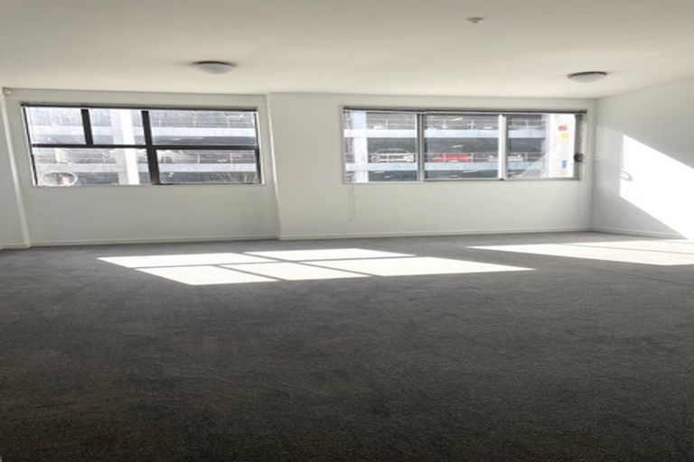 Photo of property in Budget Car Rental, 2/81 Ghuznee Street, Te Aro, Wellington, 6011