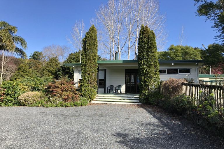 Photo of property in 10 Mission Road, Kerikeri, 0230
