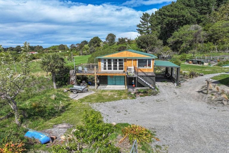 Photo of property in 6 Port Robinson Road, Domett, Cheviot, 7383