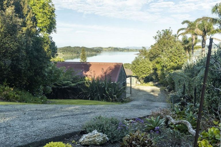 Photo of property in 50 Kiteone Road, Parua Bay, Whangarei, 0174