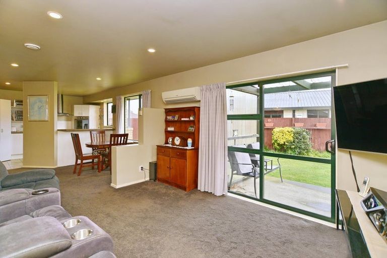 Photo of property in 21 Mcdougal Place, Kaiapoi, 7630