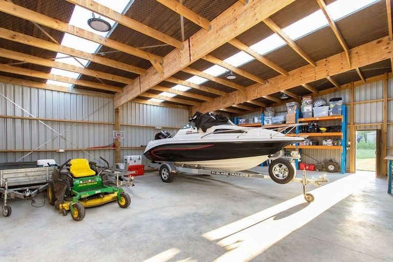 Photo of property in 11 Classiebawn Lane, Prebbleton, Christchurch, 7676