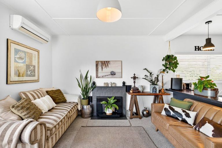 Photo of property in 17 Gallipoli Road, Onekawa, Napier, 4110