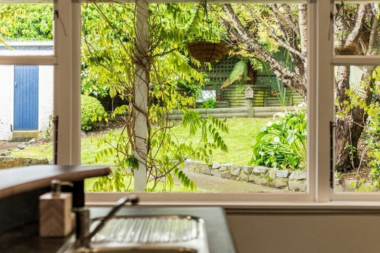 Photo of property in 115 Constable Street, Newtown, Wellington, 6021