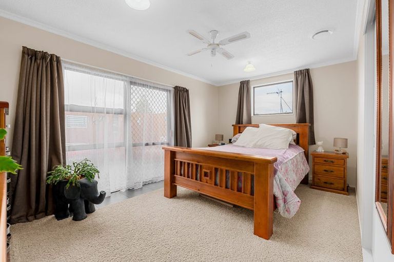 Photo of property in 26 Hamblyn Crescent, Nawton, Hamilton, 3200