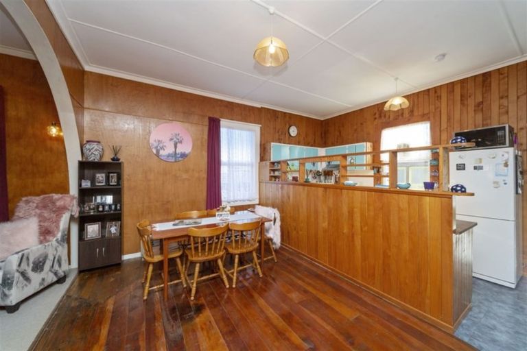 Photo of property in 255 Princes Street, Hawera, 4610