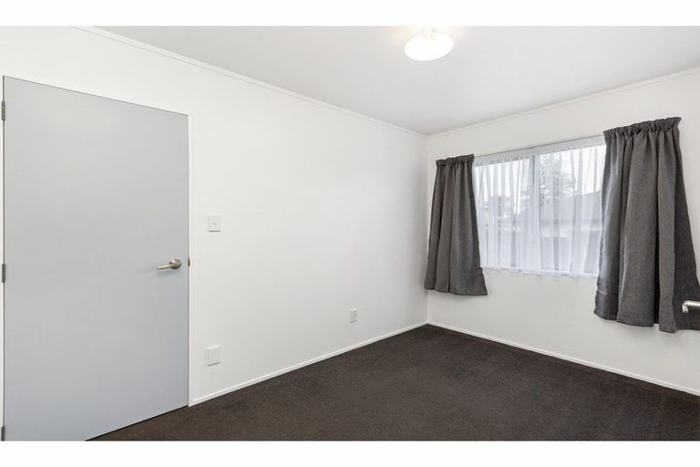 Photo of property in 22 Lloyd Drive, Nawton, Hamilton, 3200