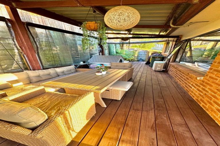 Photo of property in 17a Keri Vista Rise, Papakura, 2110