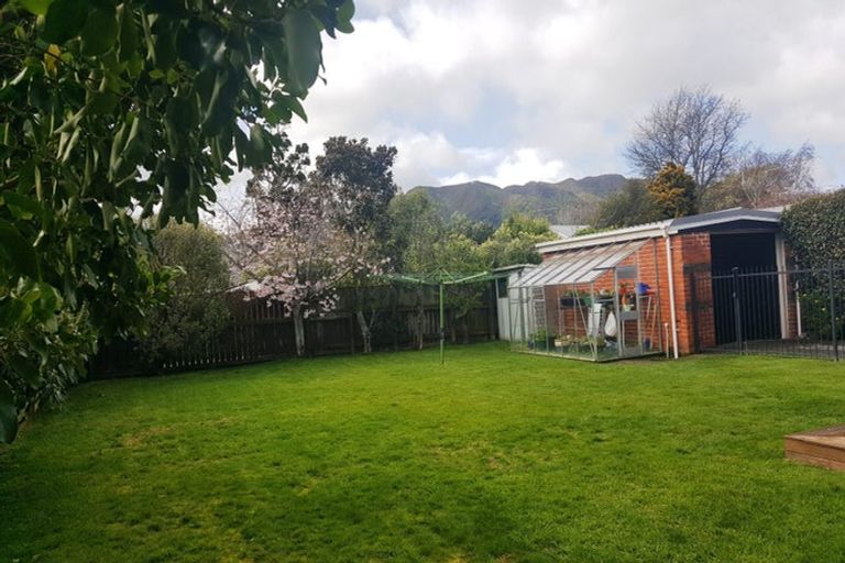Photo of property in 8 Rangiora Street, Woburn, Lower Hutt, 5010
