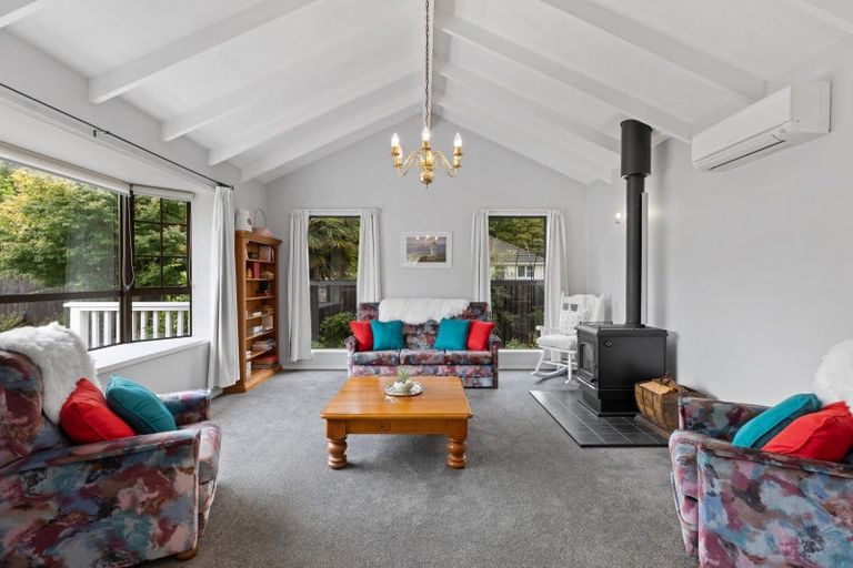 Photo of property in 28 Rubens Place, Burnside, Christchurch, 8053