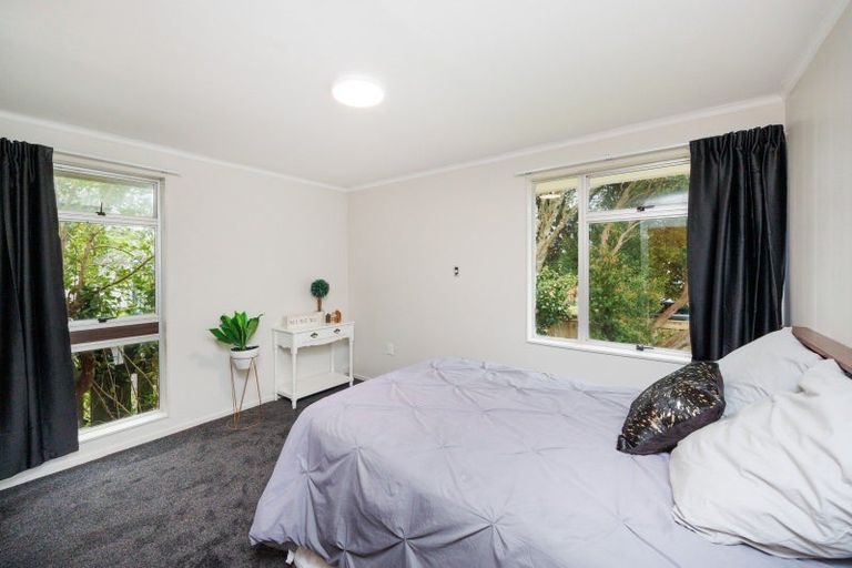 Photo of property in 4 Waihi Place, Westbrook, Palmerston North, 4412