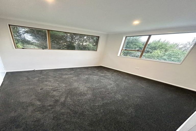 Photo of property in 39 Oak Avenue, Paremata, Porirua, 5024