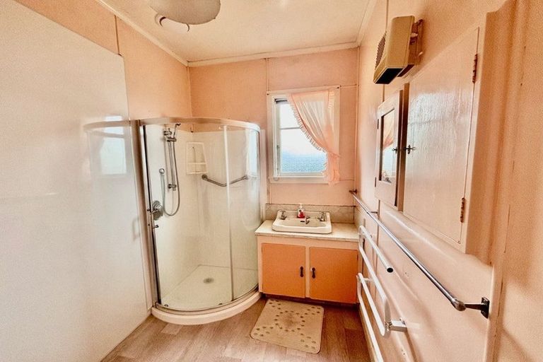 Photo of property in 20 White Street, Taradale, Napier, 4112