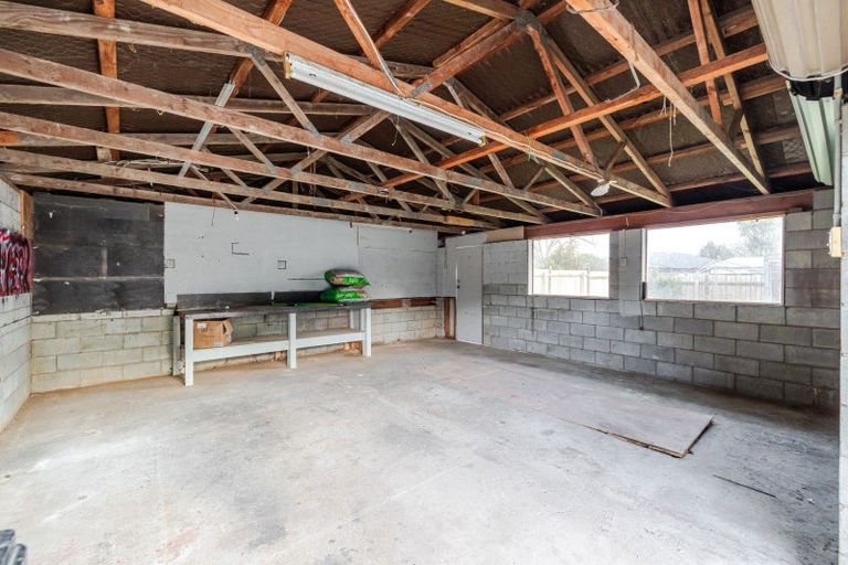 Photo of property in 15 Kaimanawa Street, Kelvin Grove, Palmerston North, 4414