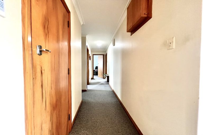 Photo of property in 24 Anglesey Place, Awapuni, Palmerston North, 4412