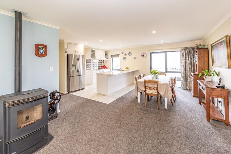 Photo of property in 25 Edith Collier Drive, Otamatea, Whanganui, 4500